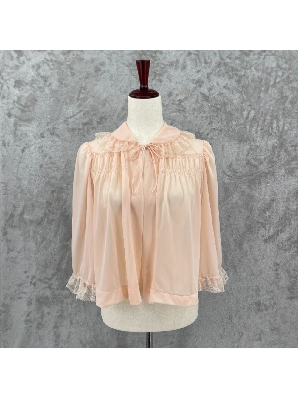 Van Raalte Vintage Pink 3/4 Sleeve Lace Trim Bed Jacket Coquette